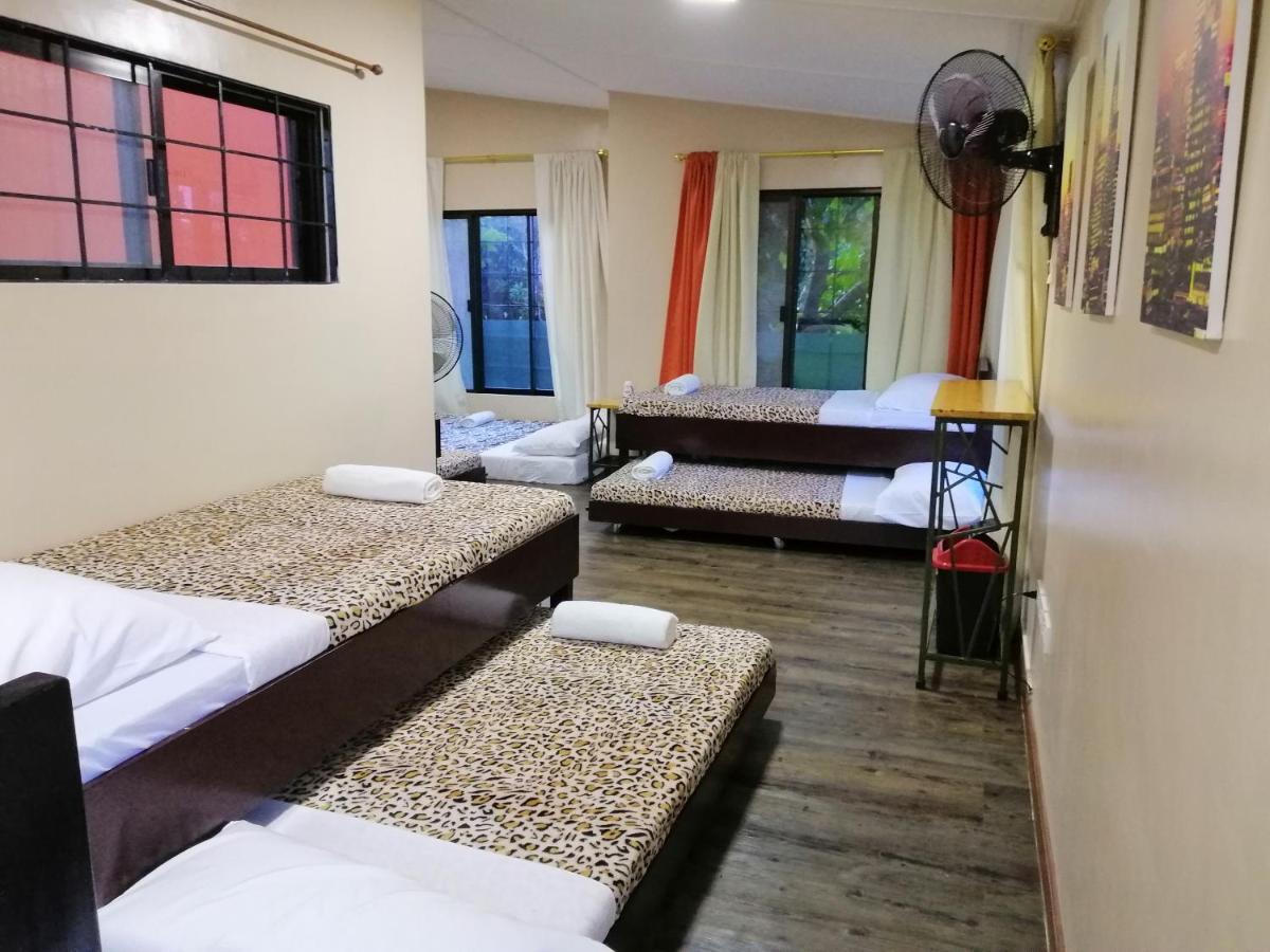 Blue Residence Tagaytay Tagaytay City Buitenkant foto
