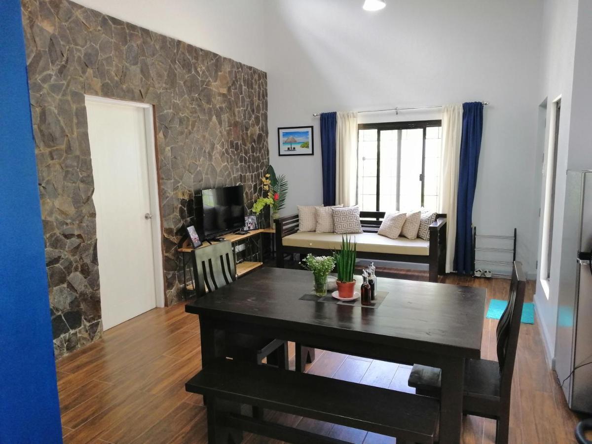 Blue Residence Tagaytay Tagaytay City Buitenkant foto